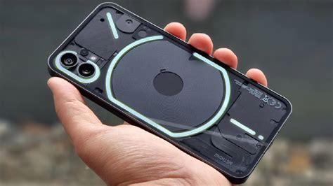 Türkiyede de satılacak Nothing Phone 2a tanıtıldı